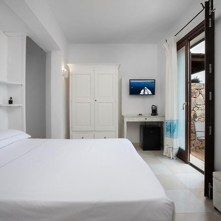 The Square Depandance Bed and Breakfast Cannigione Eksteriør billede